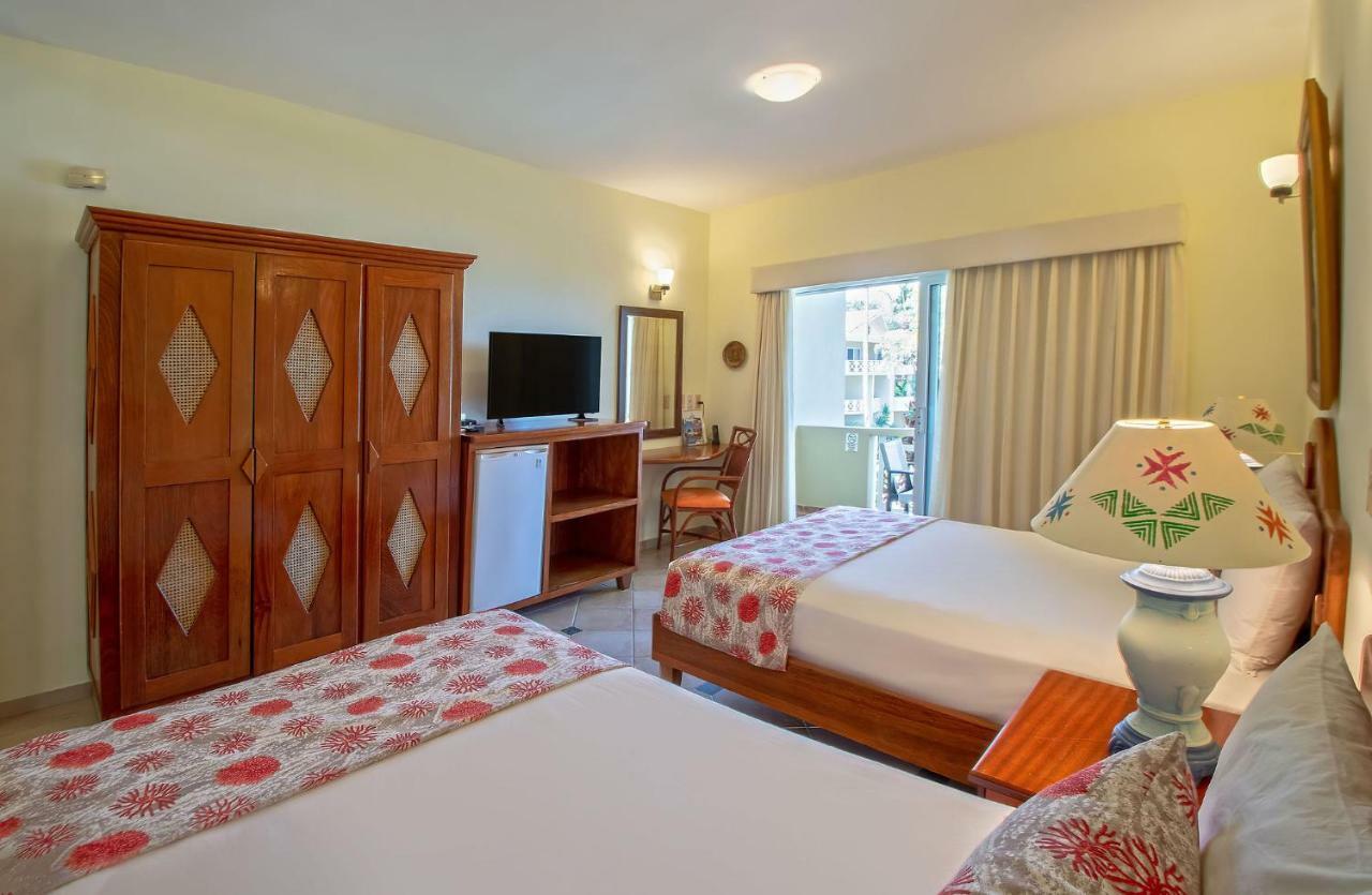 Velero Beach Resort Кабарете Екстериор снимка